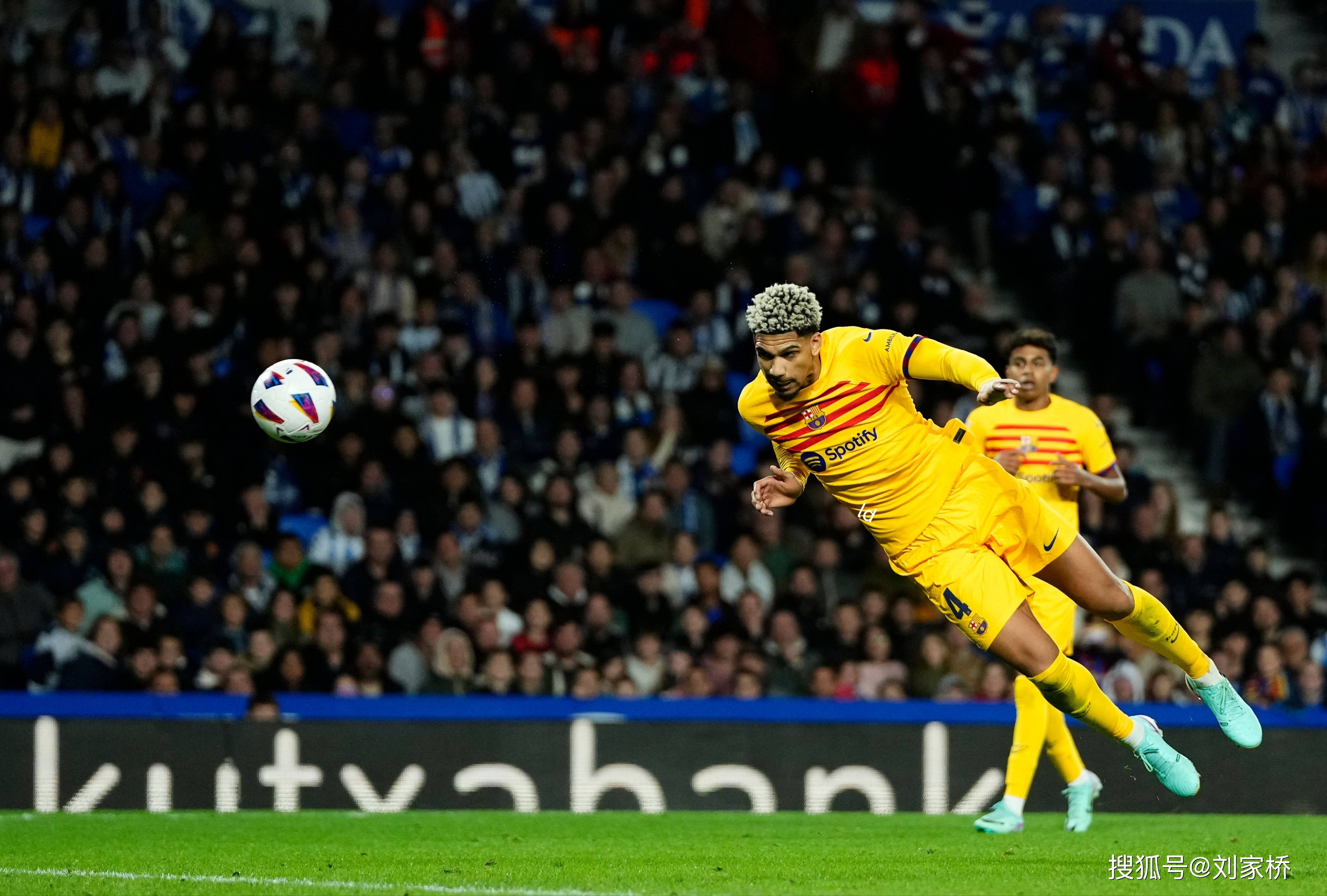 英雄联盟赔率-关于转会期德甲焦点战；尤文图斯复出首秀；悬念犹存；临场指挥获称赞的信息